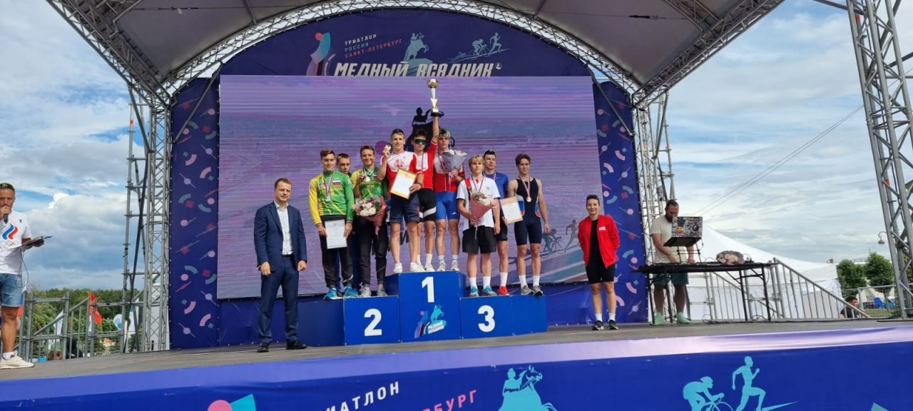 Поздравляем призеров первенства России в триатлон-эстафете!!!